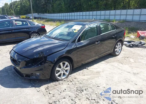 2016 Volvo S60 T5 Drive-E Premier from USA, damaged, VIN YV126MFK8G2413607